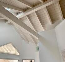 Großzügige und helle Dachgeschosswohnung mit Blick über Eberbach