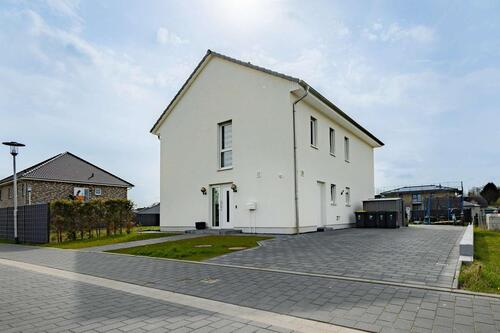 Foto - 5 Zimmer Einfamilienhaus zur Miete in Schleswig