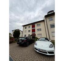 Helle 4-Zimmer-Dachgeschosswohnung mit 120 m², Balkon & Keller - Lörrach Brombach