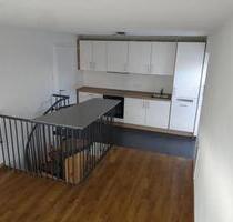 1,5-Zimmer Neubau Wohnung mit Garten & Hausmeister & Küche - Weilheim in Oberbayern