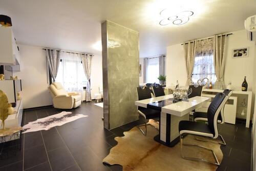 Foto - Großzügige und familienfreundliche 4-Zimmer-Erdgeschosswohnung