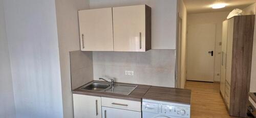 Foto - 1 Zimmer Hochparterre zur Miete in München