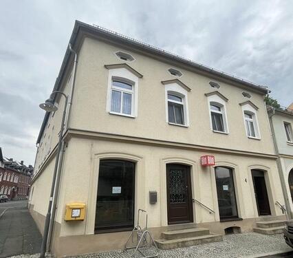 Foto - Großes Wohnhaus und Geschäftshaus