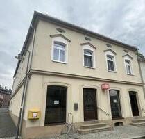 Großes Wohnhaus und Geschäftshaus - Tanna