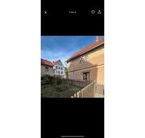 Mehrfamilienhaus - 37.000,00&nbsp;EUR Kaufpreis, ca.&nbsp; 150,00&nbsp;m&sup2; in Floh-Seligenthal (PLZ: 98593)