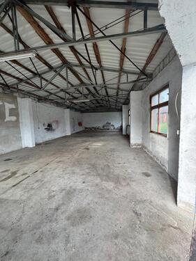Foto - Hallen LagerraumStellplatz, mit 140 m² zu vermieten