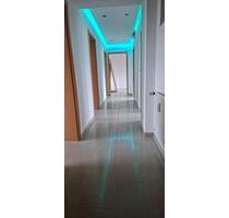 Renovierte 3,5 Raum Dachgeschosswohnung 3. Etage - Essen Stadtbezirk III