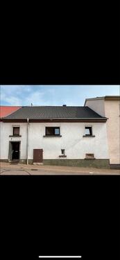 Foto - Einfamilienhaus - 50.000,00&nbsp;EUR Kaufpreis, ca.&nbsp; 80,00&nbsp;m&sup2;