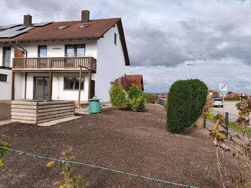 Foto - Reihenendhaus mit viel Platz und großzügigem Garten