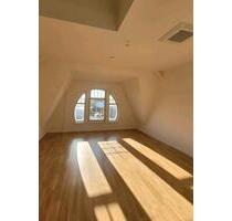 Helle 4-Raum-Wohnung mit Balkon und Klimaanlage - Halle (Saale) Am Wasserturm/Thaerviertel Helle 4-Raum-Wohnung mit Balkon und Klimaanlage - Halle (Saale) Am Wasserturm/Thaerviertel