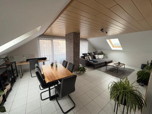 Foto - großzügige und helle 3-Zimmerwohnung in Himmelstadt ab Juli 2026