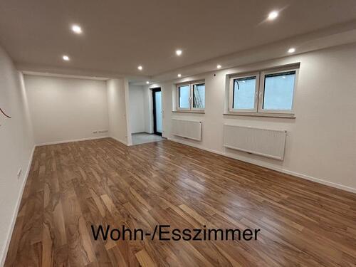 Foto - Großzügige 2-Zimmer-Wohnung mit Terrasse zu vermieten