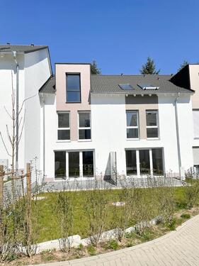 Foto - Attraktives Split-Level-Reihenhaus im Zweitbezug in Bad Endbach zu vermieten
