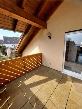 Foto - Schöne 3-Zimmer Wohnung mit Balkon und Garten