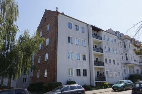 Foto - 2-Raum-Wohnung in Bahnhofsnähe mit Badewanne und Dusche