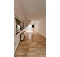 1 Zimmer Wohnung mit Bad, Küche Heilbronn Nähe Hauptbahnhof - Haßmersheim