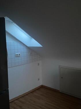 Foto - Dachgeschoßwohnung in Frankfurt am Main zur Miete