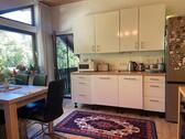 Foto - Großzügig geschnittene 2-Zimmer-Wohnung nur an Frau