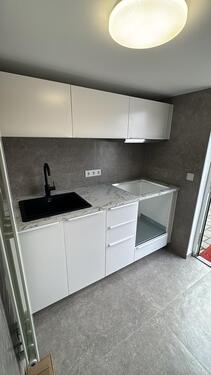 Foto - Moderne 2-Zimmer-Wohnung, 47m^ mit Terrasse & neuer Einbauküche -