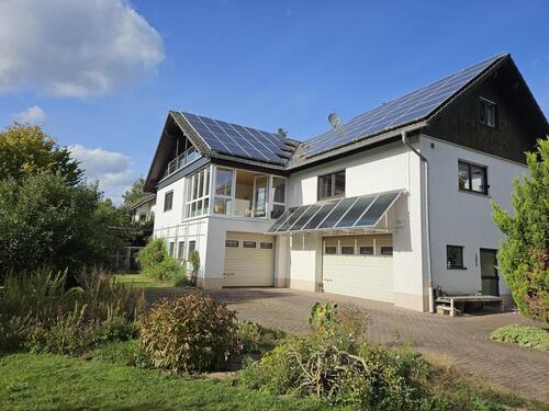 Foto - Ein-Zwei-Familienhaus mit vielseitigen Nutzungsmöglichkeiten