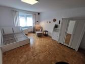 Foto - WG - Zimmer 23 qm voll möbliert, modern hell Ludwigsburg zentral