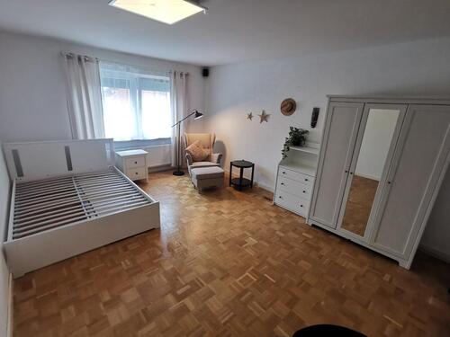 Foto - WG - Zimmer 23 qm voll möbliert, modern hell Ludwigsburg zentral