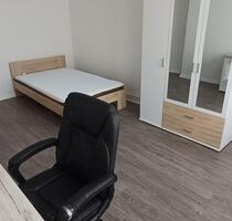 Möbliertes WG Zimmer für Frauen - Hildesheim Itzum-Marienburg