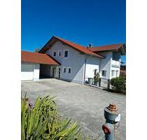 Große helle Maisonette-Wohnung in Zweifamilienhaus - Haarbach