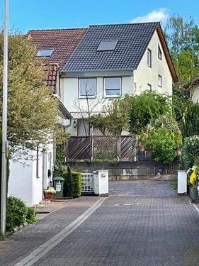 Foto - Stilvolles Reihenendhaus für Familien- in Bahnhofsnähe