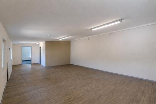 Foto - 70 m² Gewerbefläche + zusätzlich 60 m² Halle – vielseitige Nutzung