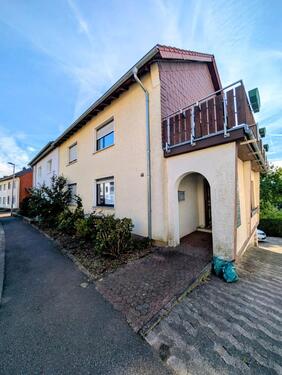 Foto - 2 Familienhaus gute Lage in Neuweiler von privat zu verkaufen