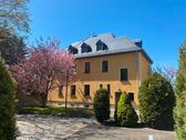 Foto - Mehrfamilienhaus mit Gewerbeeinheit