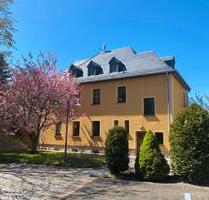 Mehrfamilienhaus mit Gewerbeeinheit - Crinitzberg