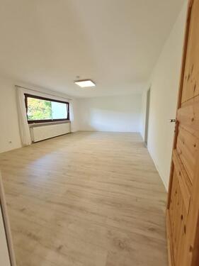 Foto - 2 Zimmer-Wohnung - 550,00&nbsp;EUR Kaltmiete, ca.&nbsp; 73,00&nbsp;m&sup2;