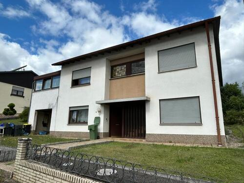 Foto - 1 - 2 Fam. - Wohnhaus - 245.000,00 EUR Kaufpreis,