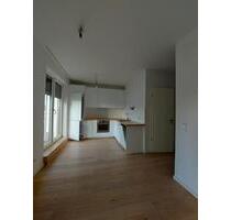 2-Zimmer-Wohnjuwel mit großzügiger Dachterrasse - Berlin Tempelhof-Schöneberg