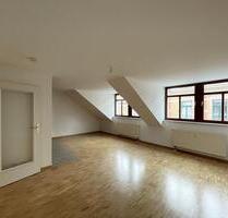 Äußere Neustadt: Dachgeschoss + Parkett + EBK! - Dresden