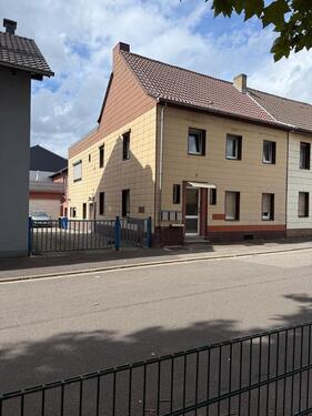 Foto - 3 Familien Haus zu verkaufen (Völklingen Stadtmitte)