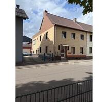 3 Familien Haus zu verkaufen (Völklingen Stadtmitte)