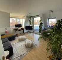 *möblierte*, sonnige, ruhige Dachgeschosswohnung - Berlin Tempelhof-Schöneberg