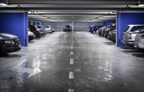 Foto - Valet- Parkservice am Frankfurter Flughafen