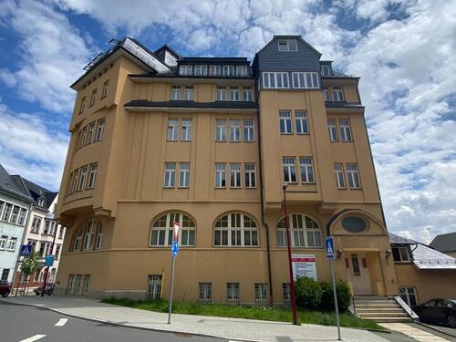 Foto - Neu sanierte 4-Raum-Wohnung im 2. OG mit Aufzug