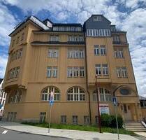 Neu sanierte 4-Raum-Wohnung im 2. OG mit Aufzug - Auerbach/Vogtland