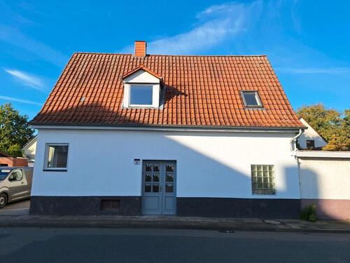 Foto - Einfamilienhaus direkt in Peine (31224)
