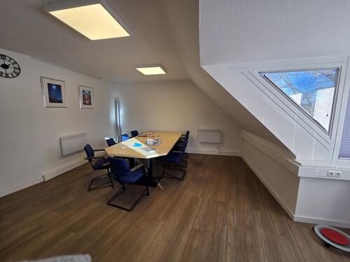 Foto - Vielseitig nutzbare Gewerbefläche mit ca.130 m² Nutzfläche (2.OG)