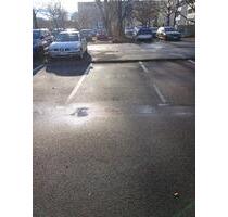 Parkplatz Halle Neustadt Lise-Meitner-Straße Ecke Hallorenstraße - Halle (Saale) Nietleben