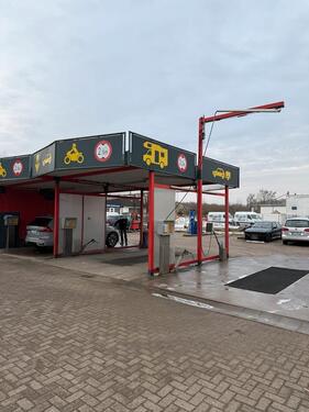 Foto - Autoselbstwaschanlage zum Selbstdemontieren