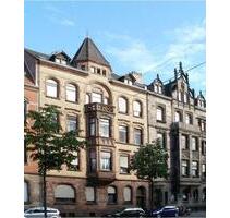 Stilvoll sanierte Altbauwohnung in denkmalgeschütztem Gebäude - Saarbrücken