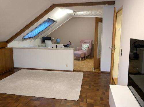 Foto - 3-Zimmer-Wohnung, 1. OG, Tegernheim, 75 m², Einbauküche, Parkplat
