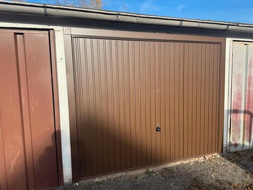 Foto - !!! DDR Garage 12 m2 zu vermieten (mit elektrischen Tor)